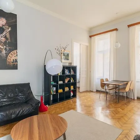 Stylish,large & Bright Loft In Center By Nw Appartement