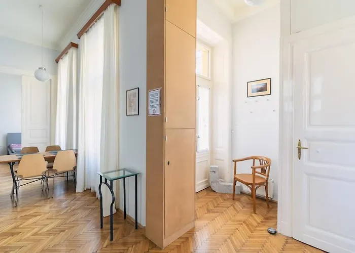 Apartament Stylish,large & Bright Loft In Center By Nw Budapeszt